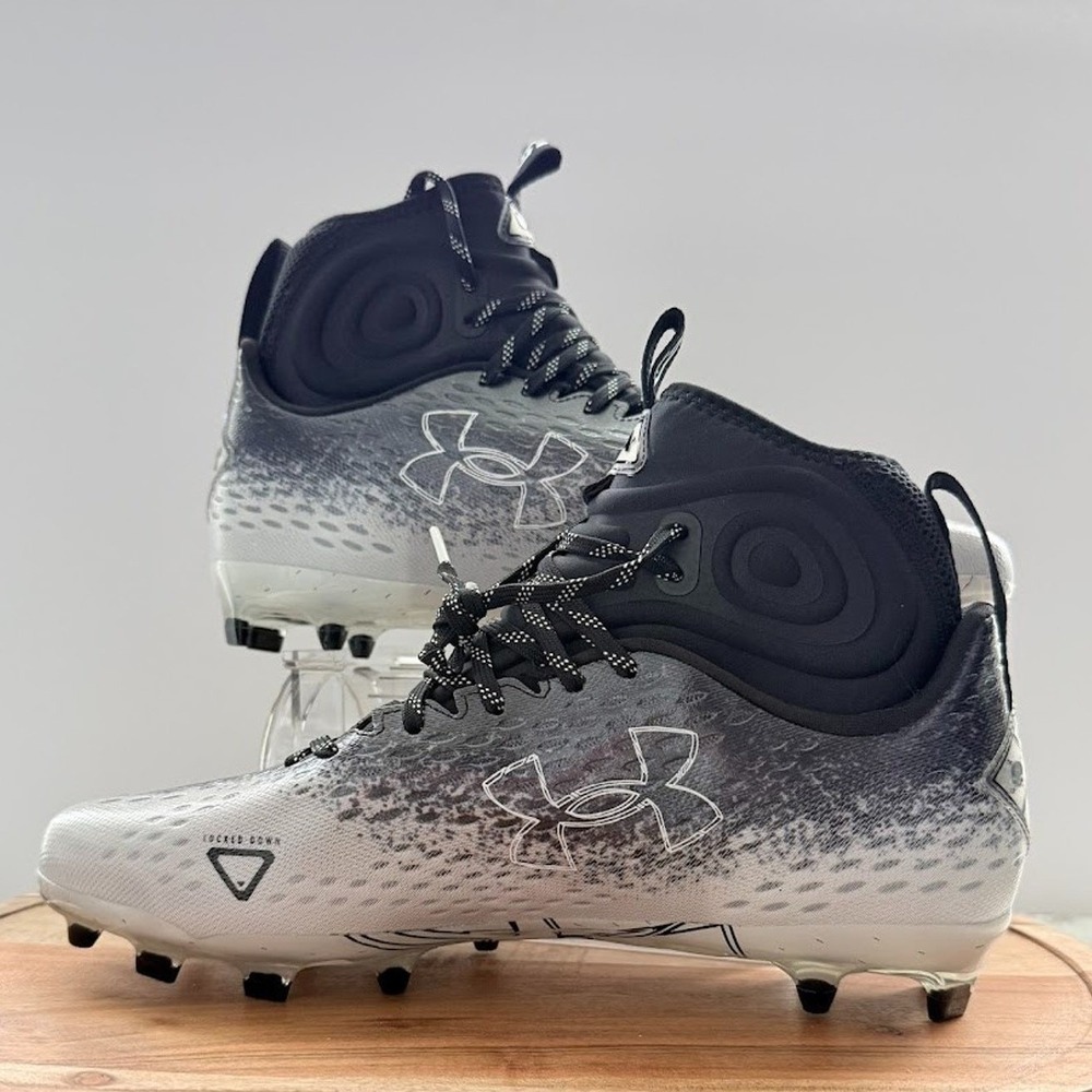 Under Armour Black and White Men’s Athletic Cleats